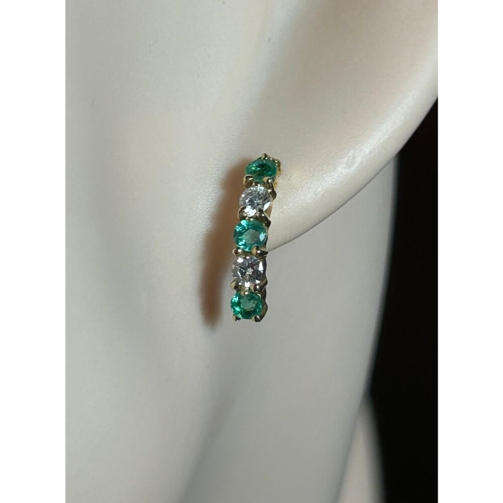 14k solid yellow gold emerald and diamond stone bar shaped post stud earrings